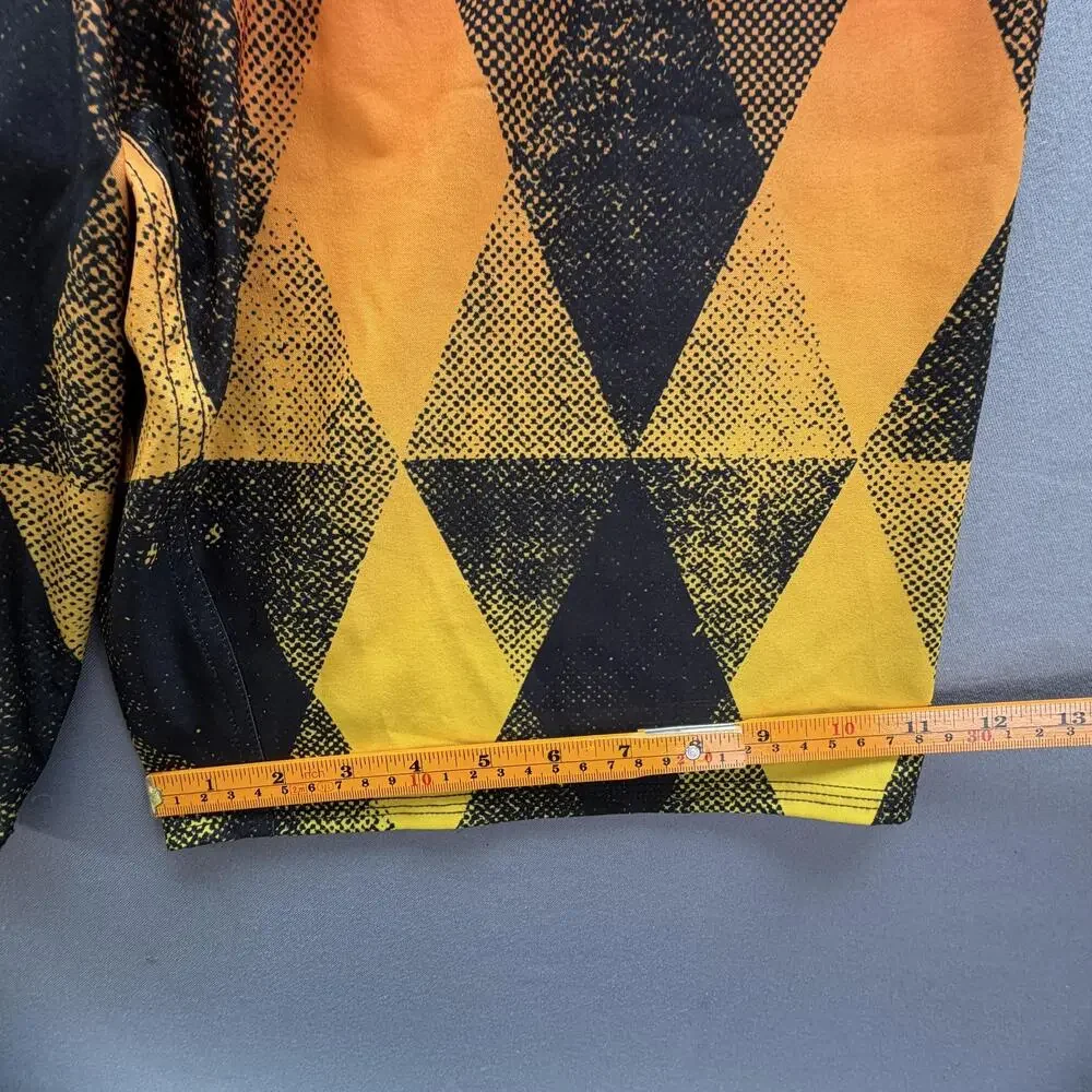 Quiksilver Shorts Mens 32 Multicolor Geometric Board Shorts Swim Trunks Pocket